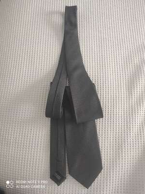 Daniel Hechter Paris tie like new, grey