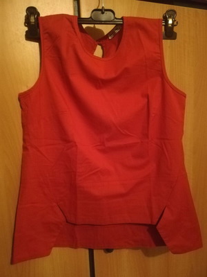 Happening blouse S/M like new, red cotton
