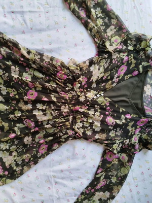 Floral dress Stradivarius like new, colorful green, size S