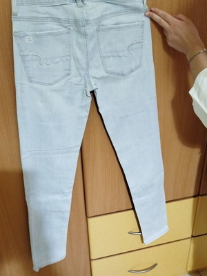 American Eagle Blue Jeans size 36 like new