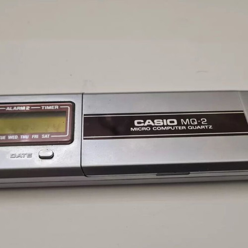 Montre Casio MQ-2 Vintage – Occasion, Fonctionnelle, Look Rétro