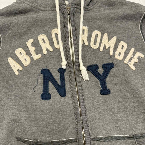 Abercrombie NY sweatshirt gray Medium like new