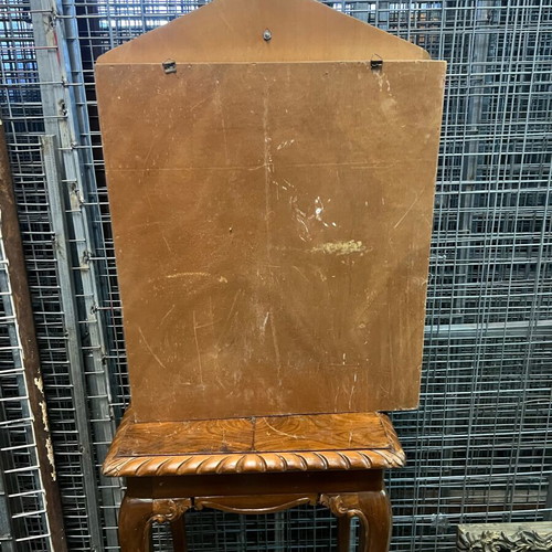Wooden icon stand used with wear