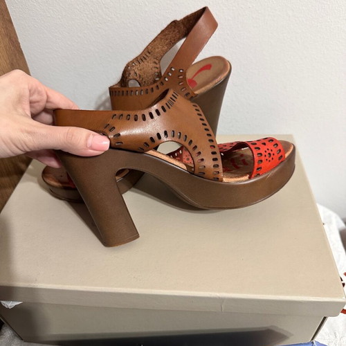 Xusandalia leather sandals like new, brown and coral, size 36