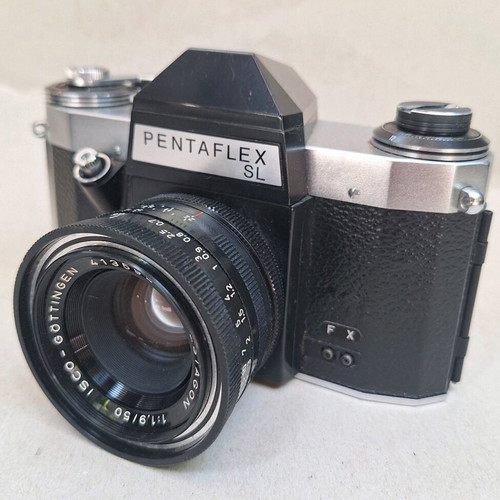 Pentaflex SL camera used with case