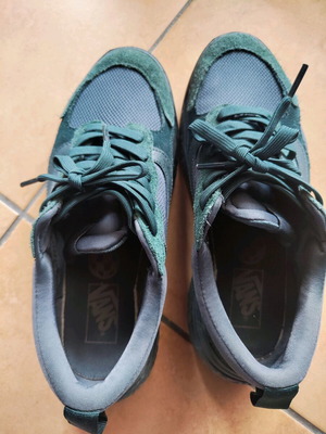 Vans Ultrarange Neo VR3 καινούργια αθλητικά παπούτσια, νούμερο 42-42,5, μαύρο και πράσινο