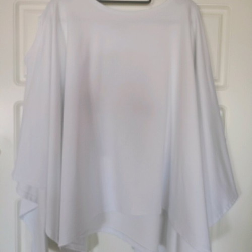 Long asymmetric blouse with print like new, white