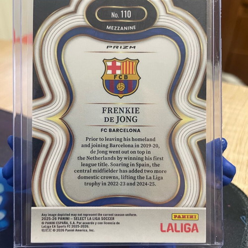 Panini Select 2025-26 La Liga Barcelona Frenkie De Jong Mezzanine Purple Mojo card like new
