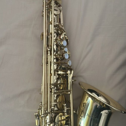 Alto saxophone Prestige like new with cleaning set and hard case