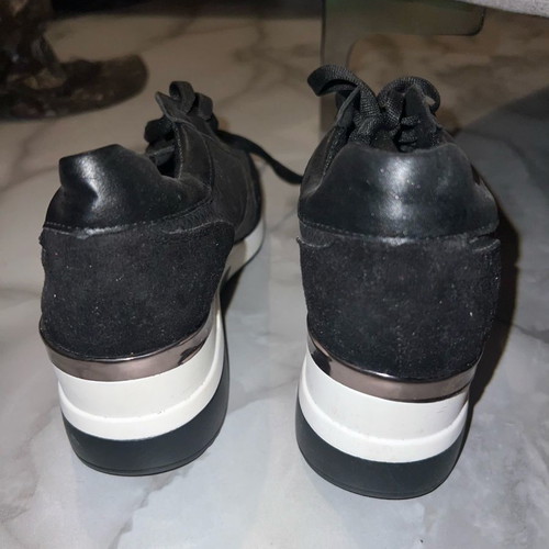 Shoes size 37 used in almost like new condition