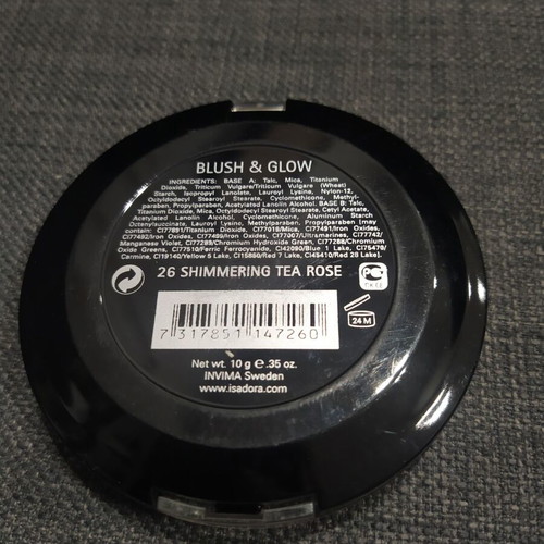 Isadora blush & glow highlighter powder like new
