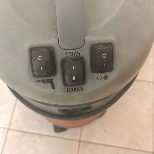 Grinding machine dust collector with pole and Flex vacuum used