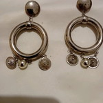 Earrings pack like new
