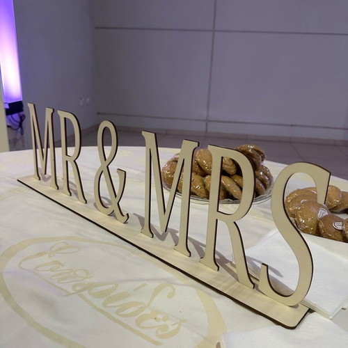 Mr & Mrs wooden sign new