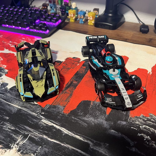 Lego Lamborghini and F1 Petronas cars like new with figures