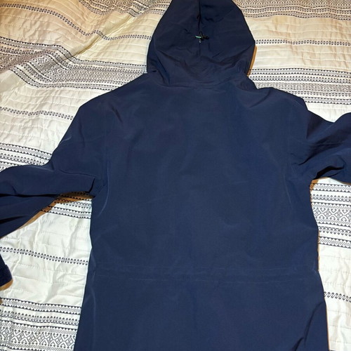 Twenty 29 windbreaker jacket blue like new, size M for men and women