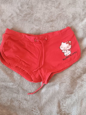 Oysho shorts used, red, size S