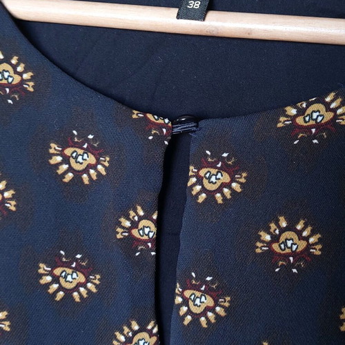 More & More navy dress size 38 like new with print and belt