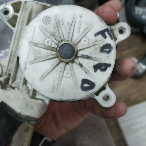 Window regulators for Ford Focus 1 used, front left and right