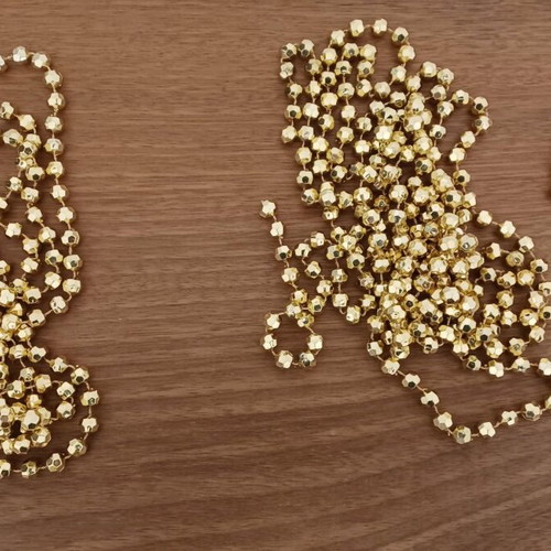 Decorative plastic garlands like new, set