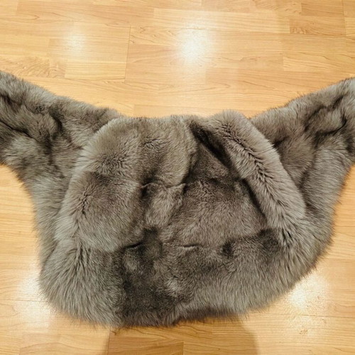 Etole from gray fox like new, very warm