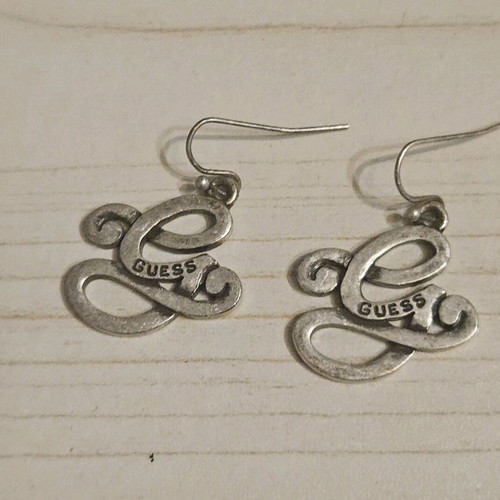 Guess earrings hanging like new, retro 2000