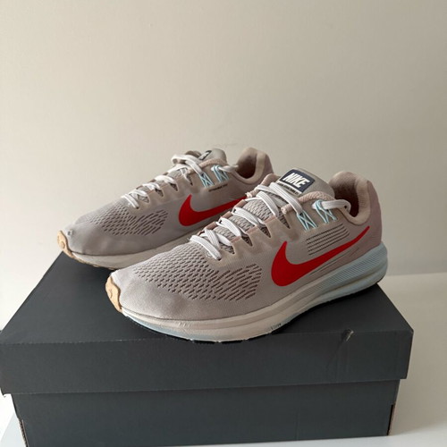 Nike Air Zoom Structure 21 athletic shoes used, grey, size 38