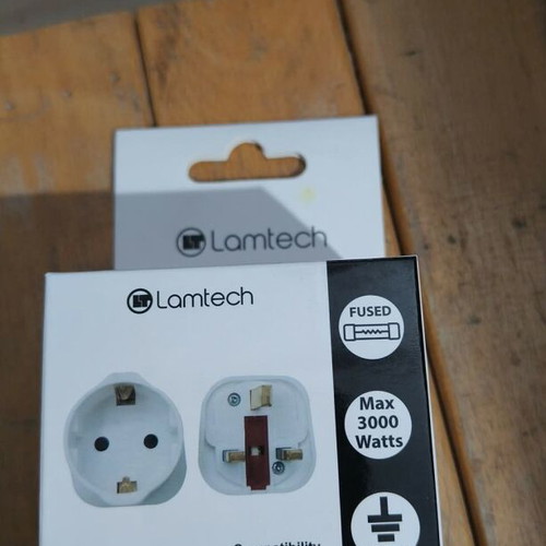 Lamtech UK to EU Schuko Travel Adapter new