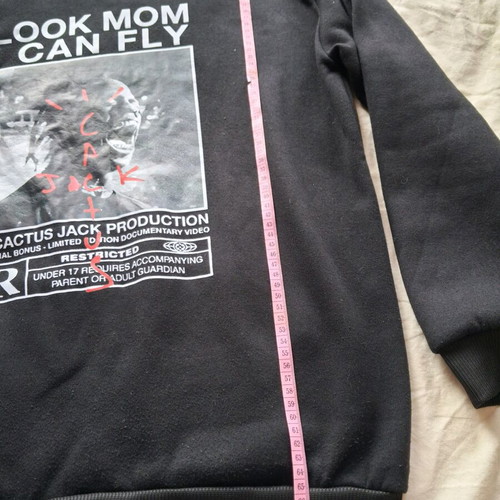 Travis Scott Teen Hoodie Size XL Black Like New