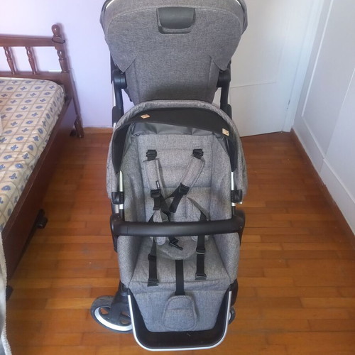 Thule twin stroller with seats one above the other