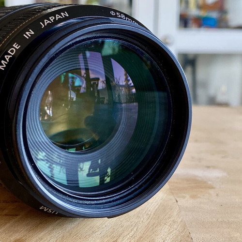 Canon EF 70-300mm f/4-5.6 IS USM lens like new