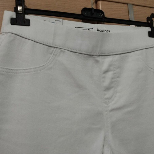 White women's pants size 42 with elastic waist