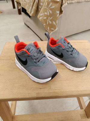 παιδικά παπούτσια Nike no21