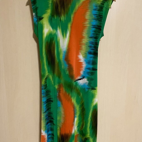Mademoiselle midi dress new, colorful with soft elastic fabric