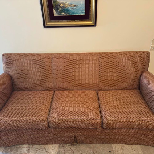 Sofa three-seater used, classic style with throw included