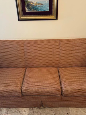 Sofa three-seater used, classic style with throw included