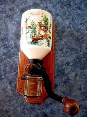 Vintage μύλος του καφέ