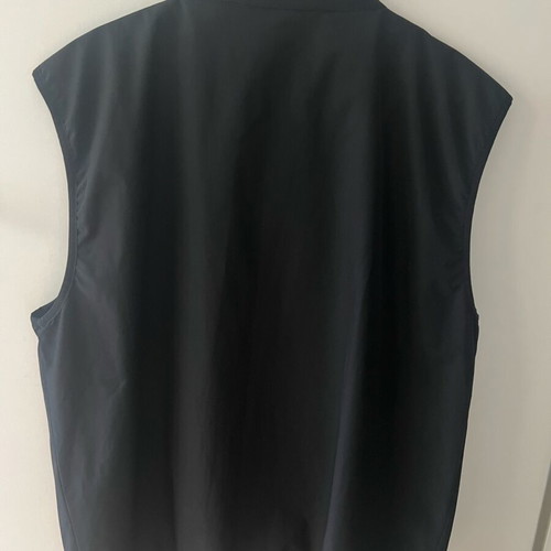 Lacoste Sport Zip Windbreaker Vest black, like new, men's size XL