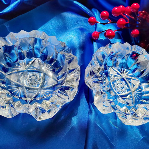 Vintage crystal ashtrays set of 2, lead crystal Bohemia, like new