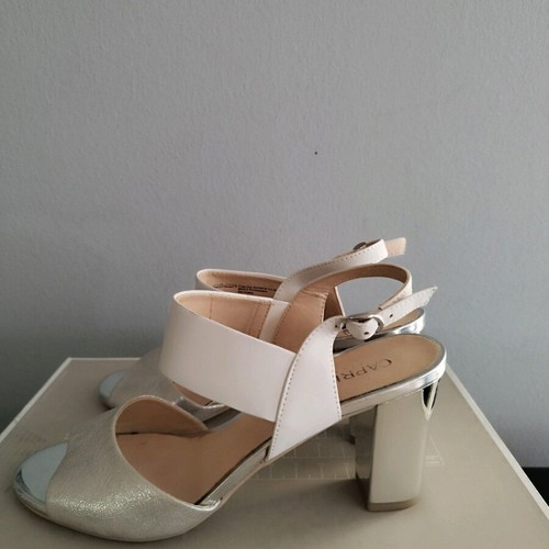 Caprice sandals used, size 39, white with silver