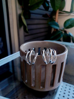 Loisir triple hoop stainless steel earrings