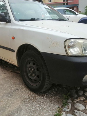 Hyundai Accent 2001 1,3 κάραβαν μεταχειρισμένο με αιρ κοντίσιον
