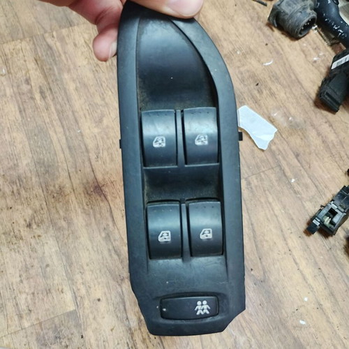 Renault Megane electric window buttons 2002-2009 156018070 C, 2 pcs