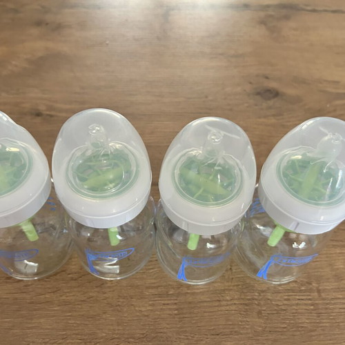 Dr. Brown’s Options+ Glass Bottles Set of 4 with Wide Neck 150ml like new