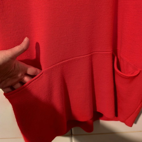 Sisley knitted dress like new with 30% wool, red orange, size M