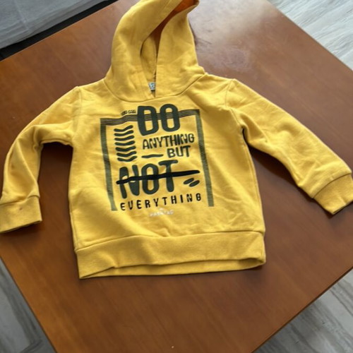 Hashtag shirt for 3 years old like new, yellow, 100% cotton