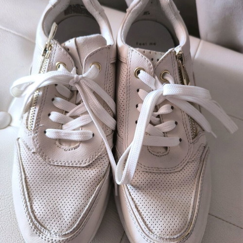 Marco Tozzi sneakers beige used, size 39, athletic