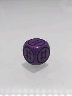 Purple Dungeons & Dragons battle die like new