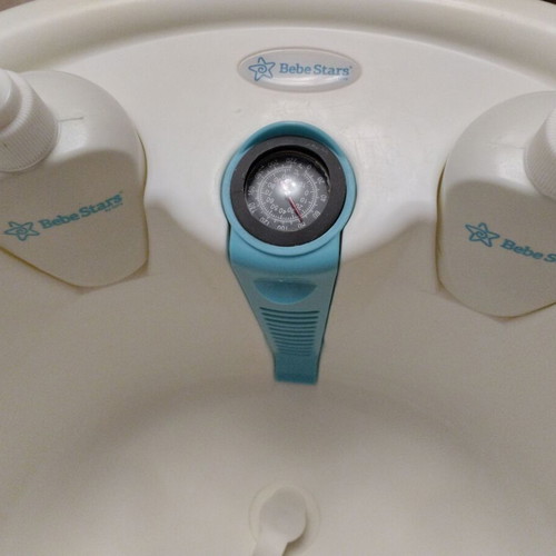 Bebe Stars bath tub used with thermometer and stand