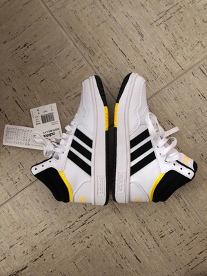 Adidas Hoops Mid 3.0 K kids athletic shoes new, size 32